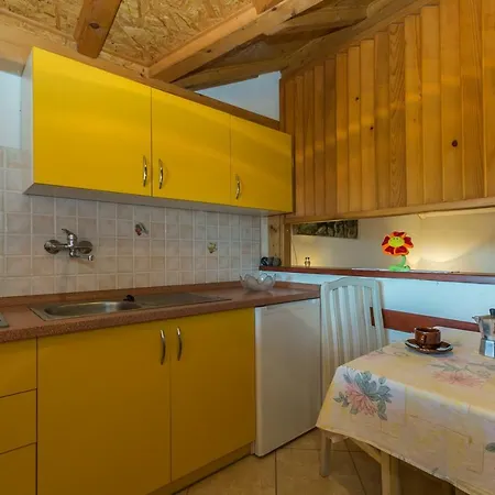 Carmen 2 Apartment *